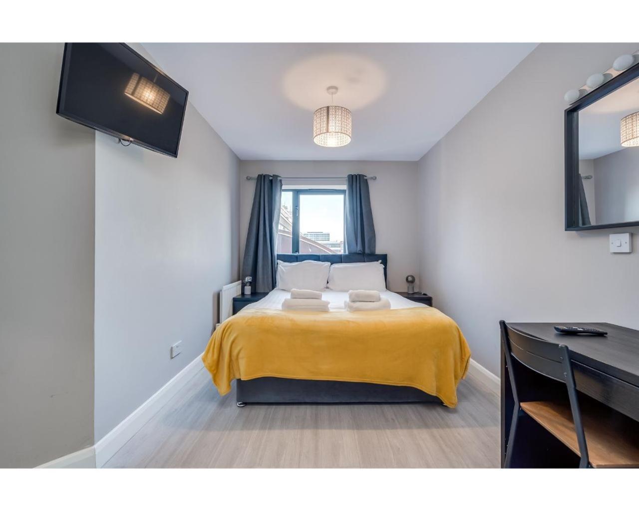 Central Belfast Apartments: Citygate Exterior foto