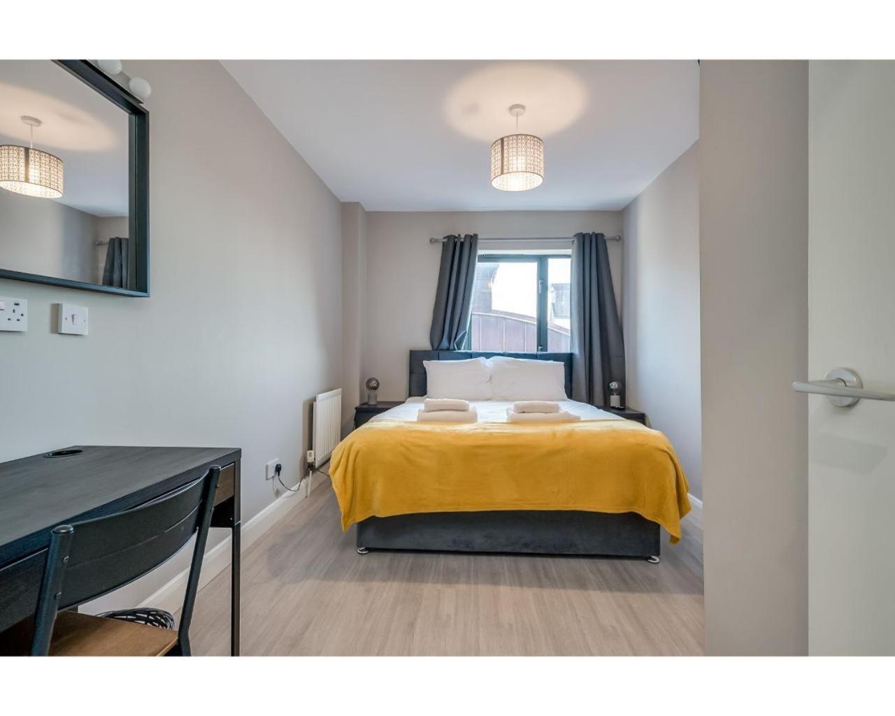 Central Belfast Apartments: Citygate Quarto foto