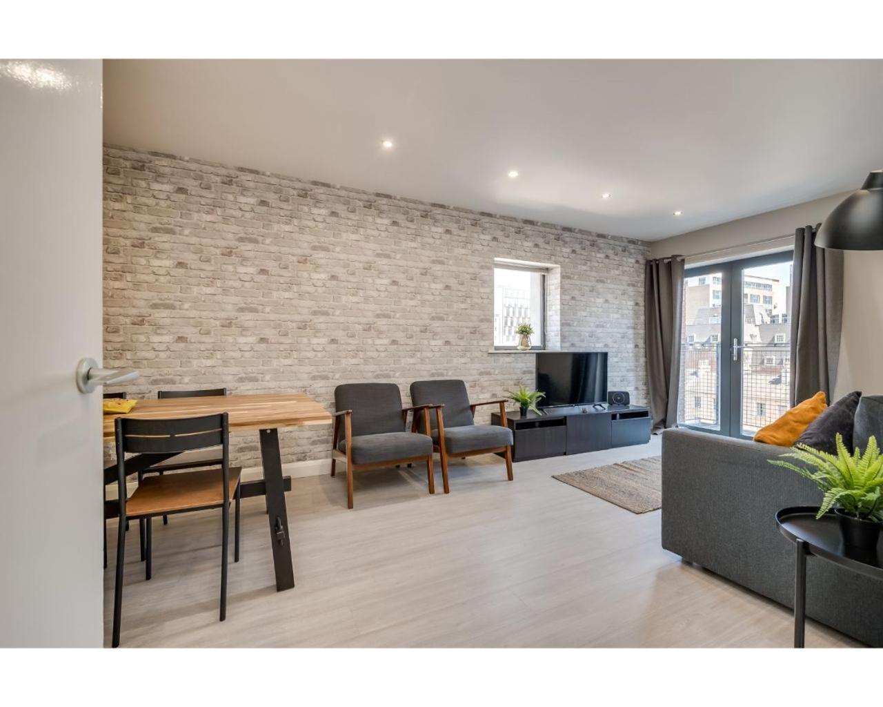 Central Belfast Apartments: Citygate Quarto foto