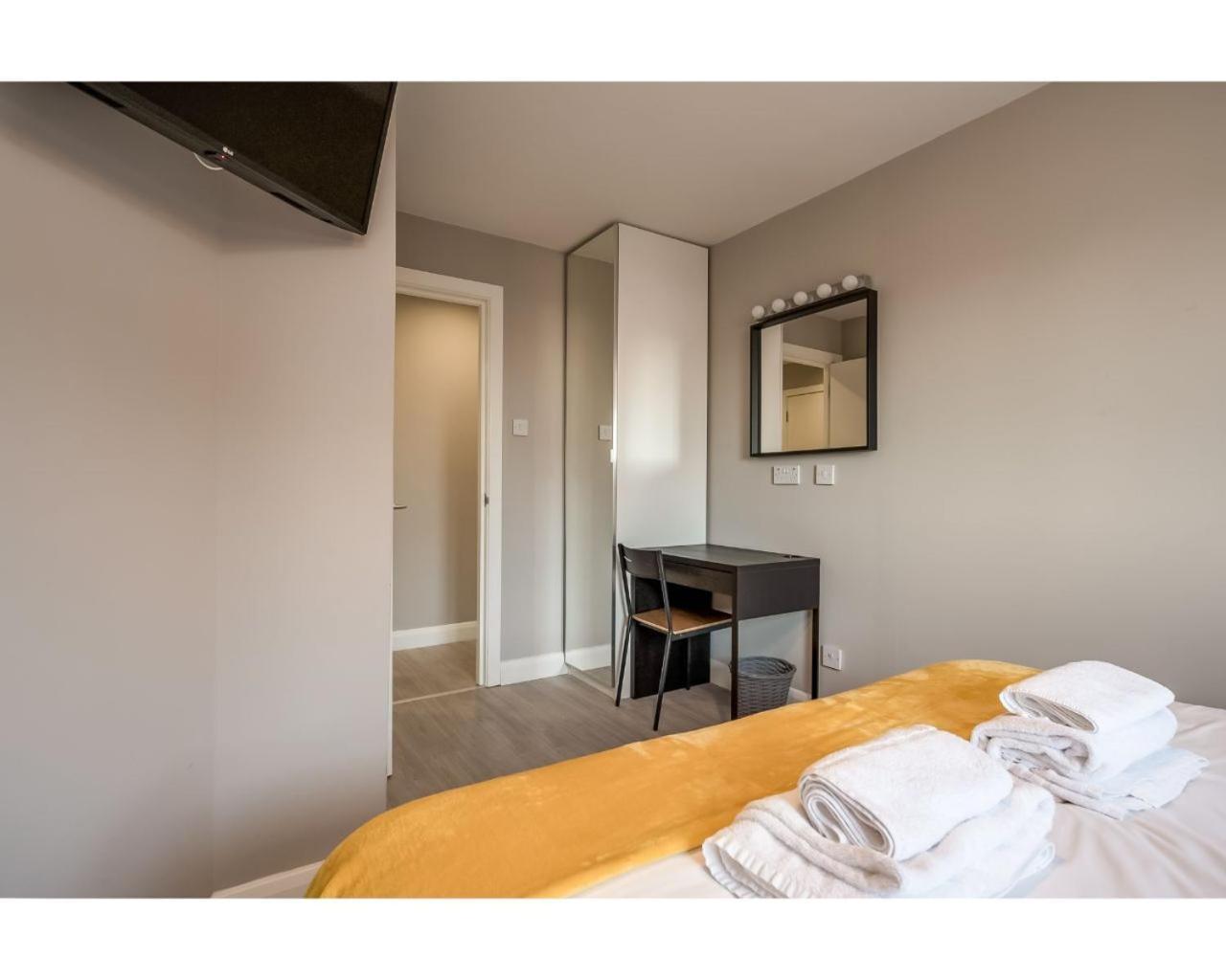 Central Belfast Apartments: Citygate Quarto foto