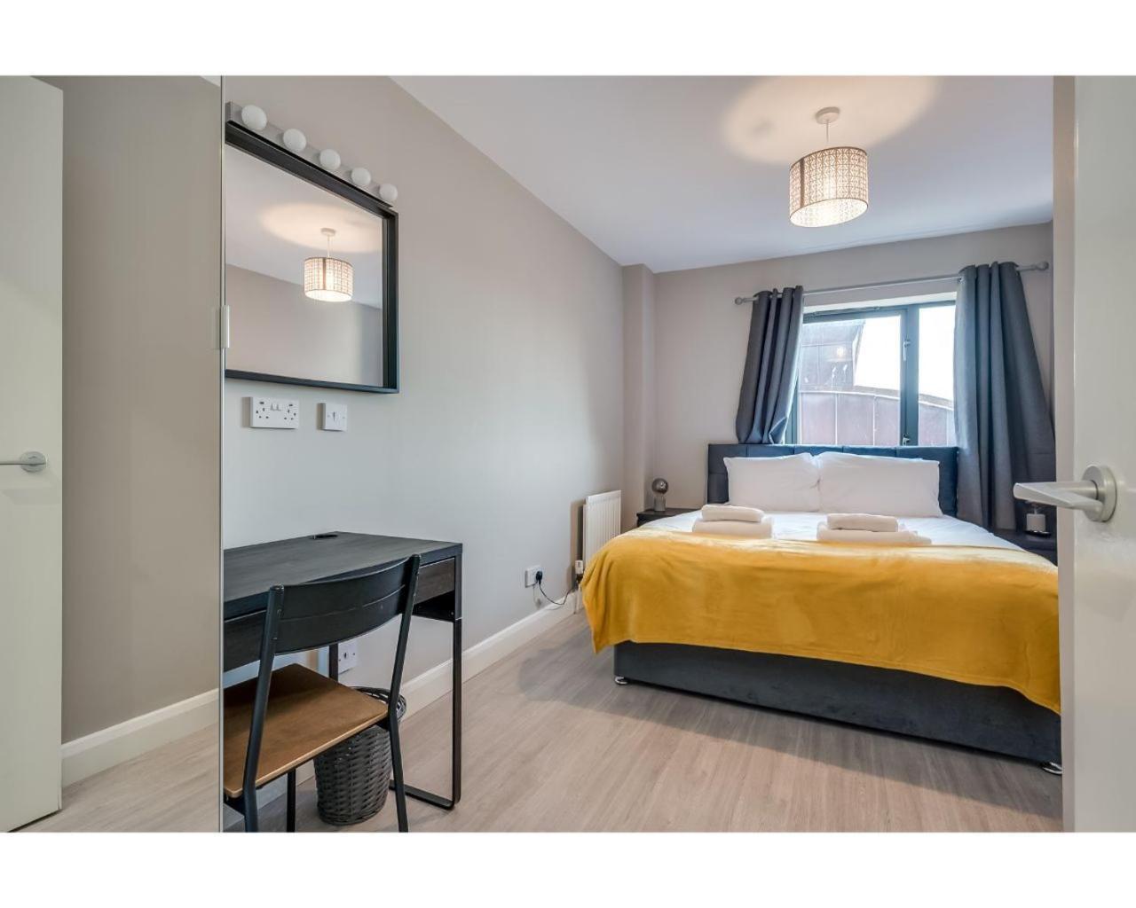 Central Belfast Apartments: Citygate Exterior foto